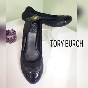 TORY BURCH Patent Leather Cap Toe Ballet Flats. Quilted